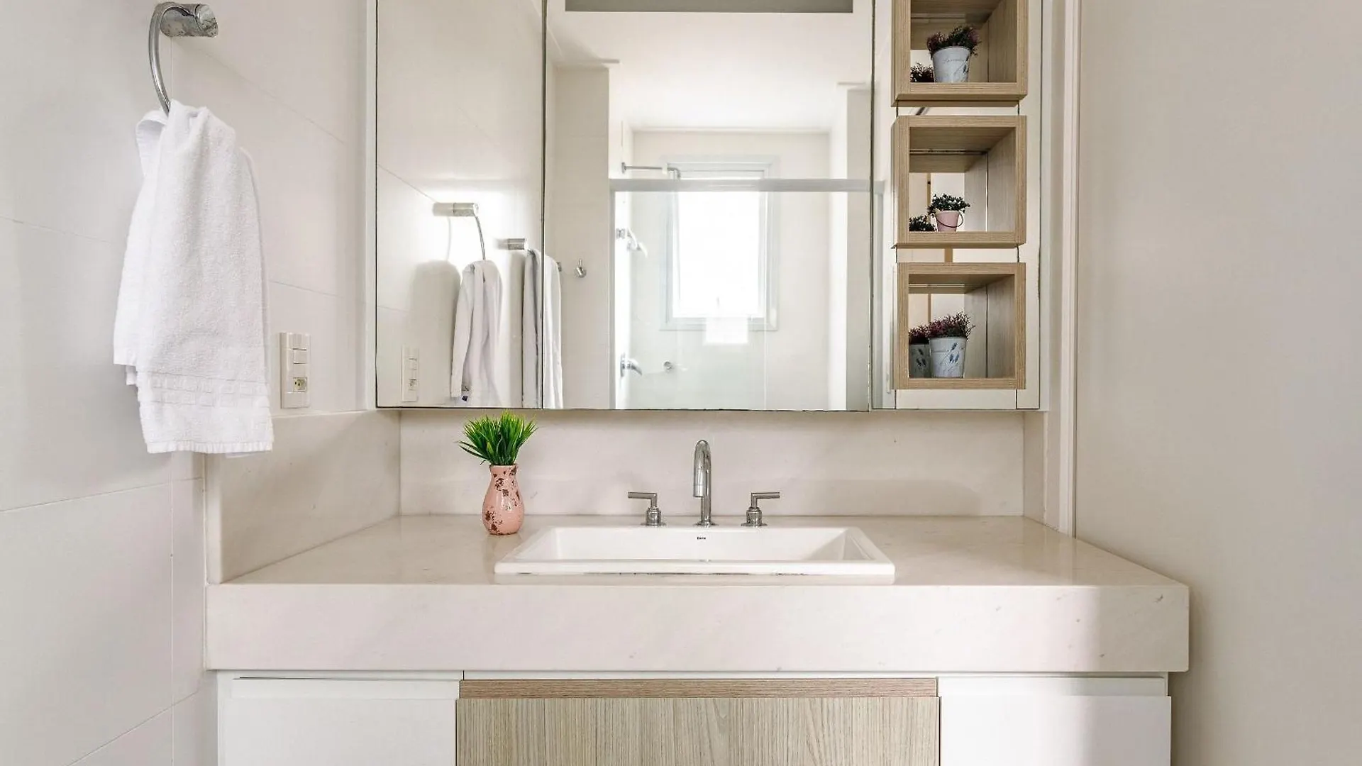 Apartamento De Luxo Com Piscina No Centro Florianópolis 0*,